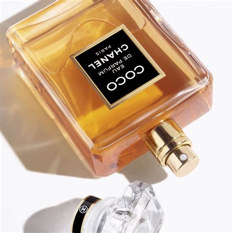 COCO EAU DE PARFUM CON VAPORIZADOR.